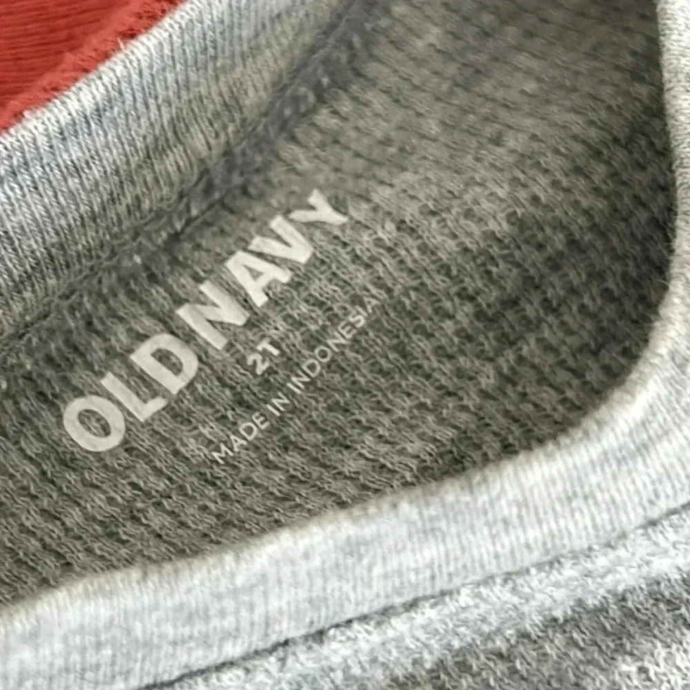 Old Navy Long sleeve shirts